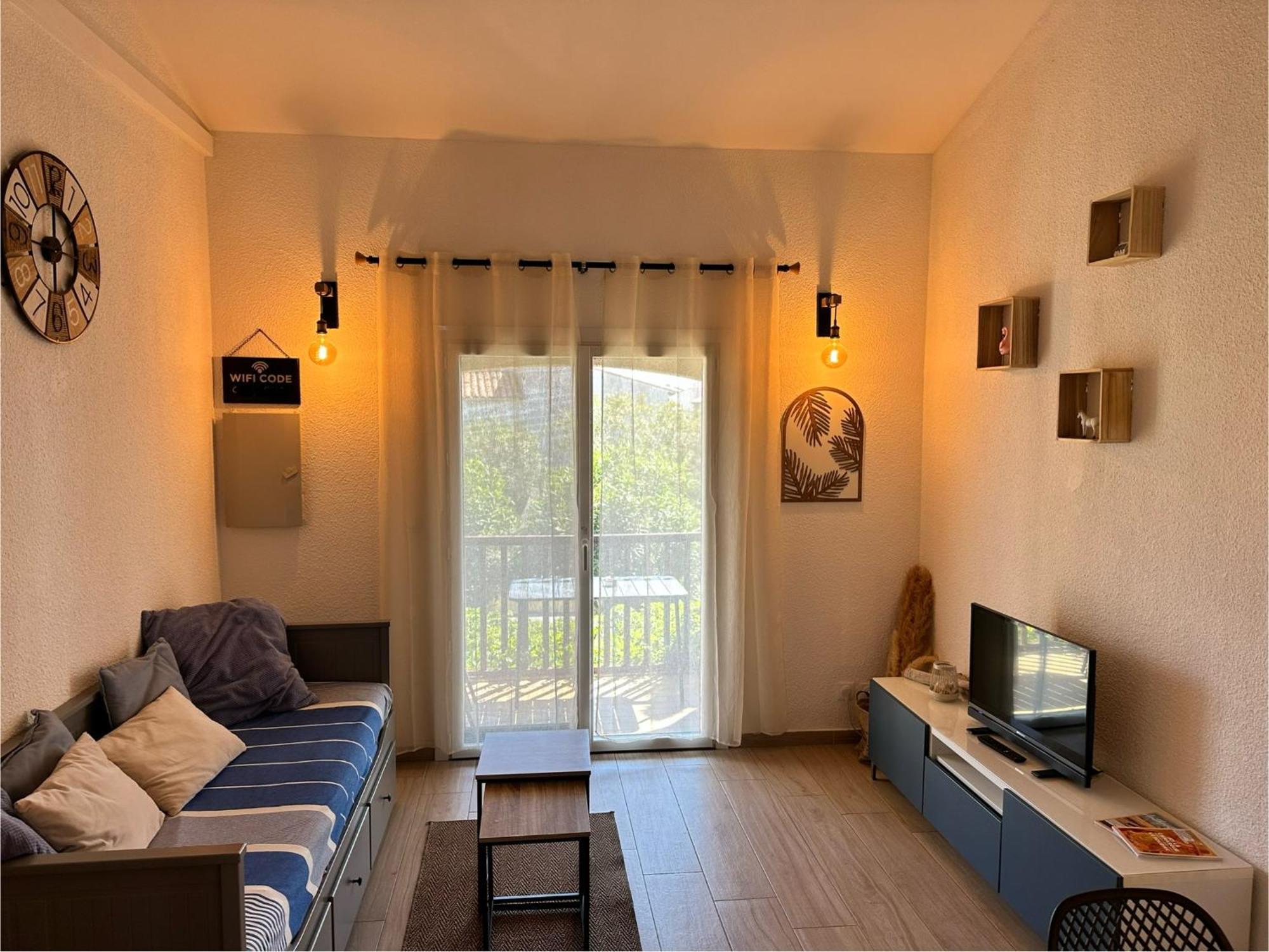Appartement Duplex 4Pers Climatise - Locations Vld Camargue Saintes-Maries-de-la-Mer Exteriér fotografie